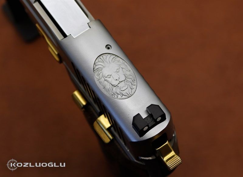 SıgSauer P229  3D Aslan Gravür & Titanyum Kaplama