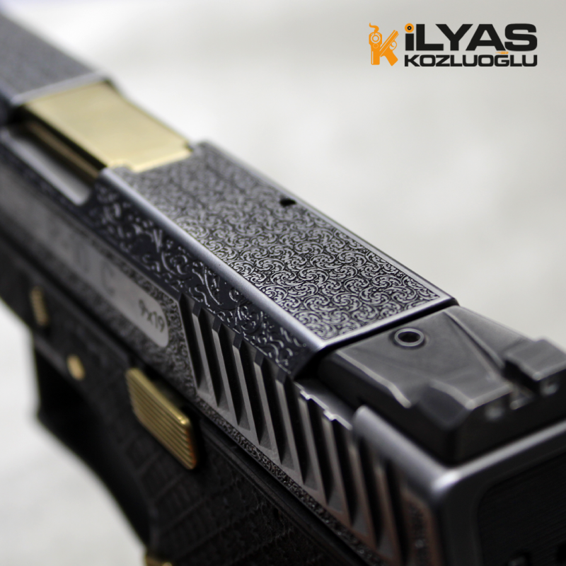 CZ P-10C Krom Kaplama & Gravür