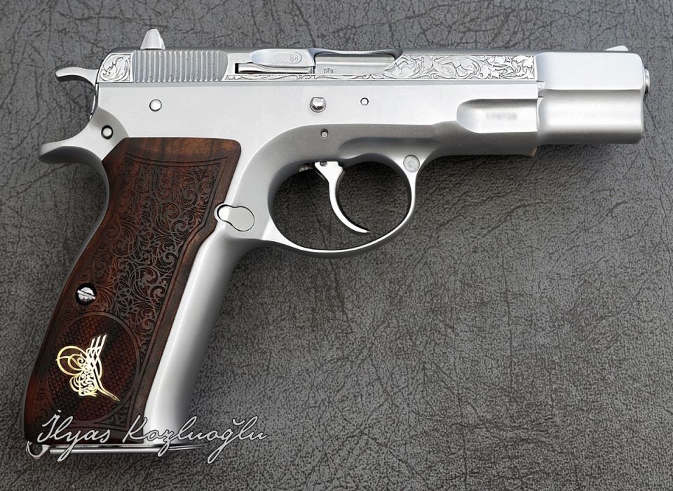 CZ 75B Mat Beyaz Krom