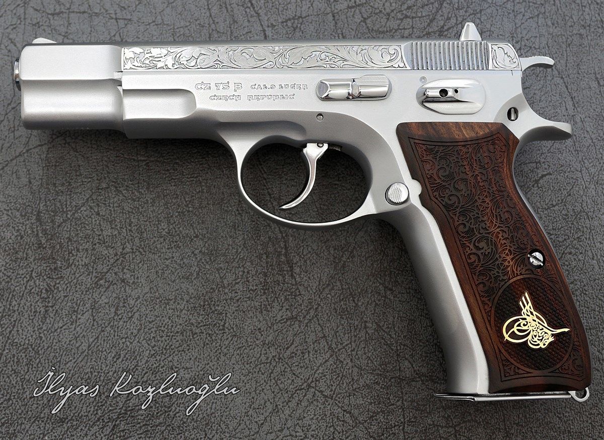 CZ 75B Mat Beyaz Krom