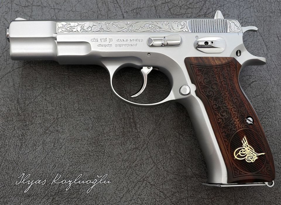 CZ 75B Mat Beyaz Krom