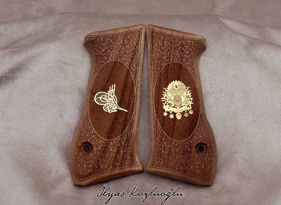 Jericho Armalı Ceviz Kabza