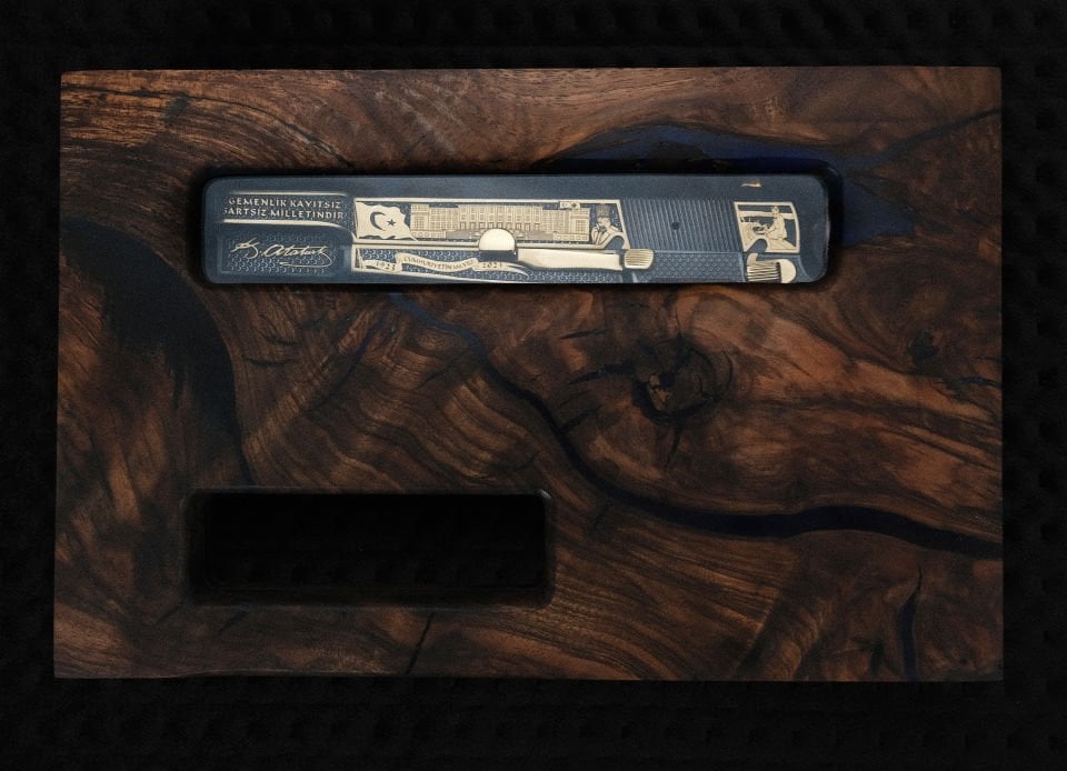 Browning Cumhuriyetin 100. Yılı Gravür Çalışması