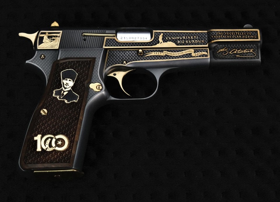 Browning Cumhuriyetin 100. Yılı Gravür Çalışması