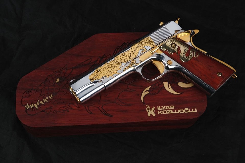 Colt 1911 Ejderha