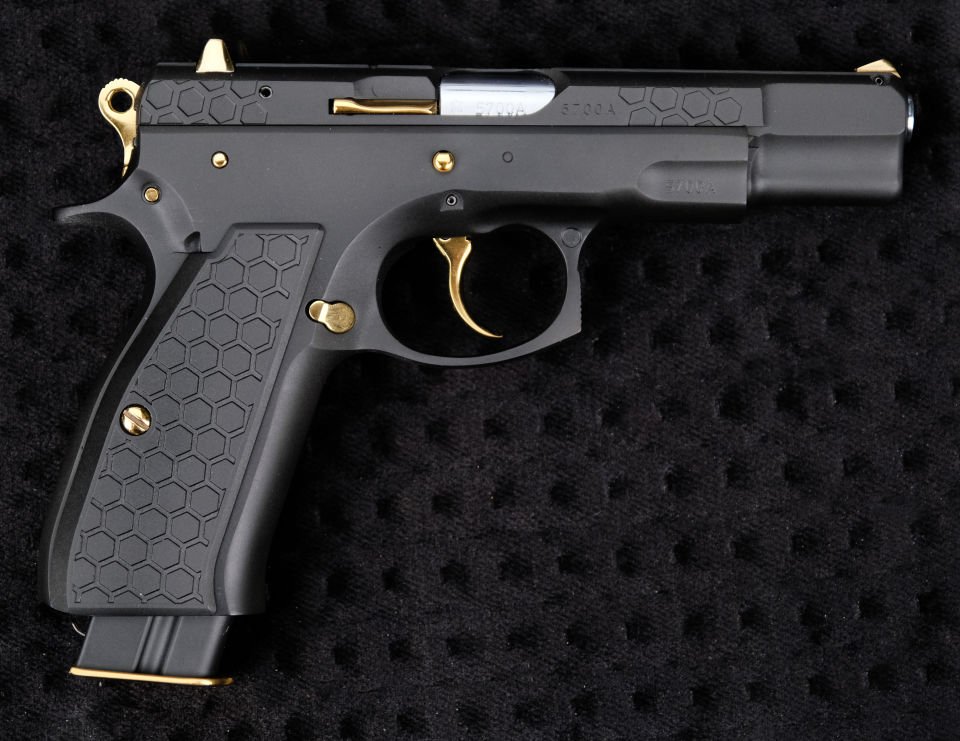 Cz 75 B Petek Desen Gravür- Mat Siyah Krom Kaplama