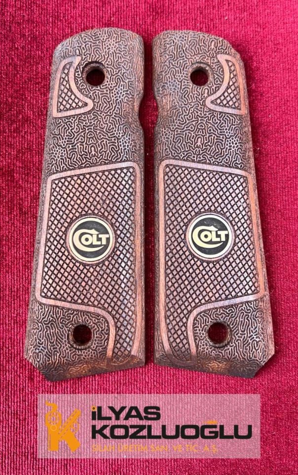 Colt 1911 Sarı Pirinç Colt Logolu Tam Yüzey Tasarımlı Ceviz Kabze