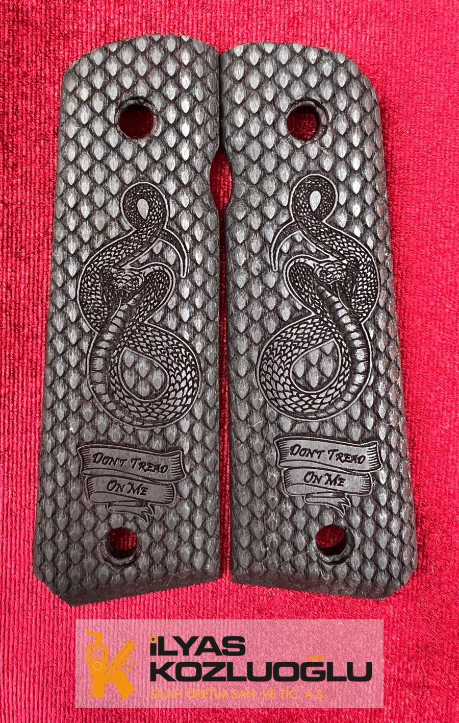 Colt 1911 Tam Yüzey Yılan Pulu Desen Üzerine Yılan Tasarımlı Ceviz Kabze