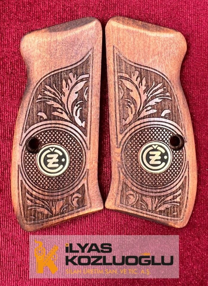 Cz Compact Sarı Pirinç Marka Logolu Tam Yüzey Tasarımlı Ceviz Kabze