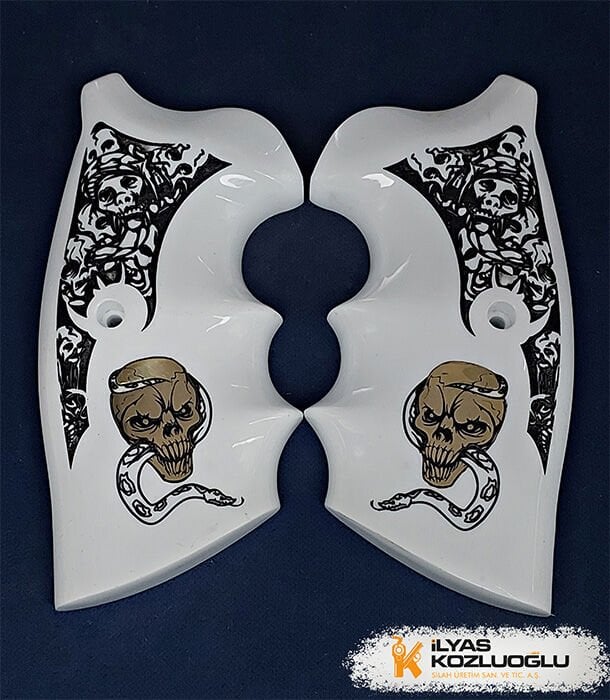 Colt Python - Beyaz Pleksi - Kurukafa Pirinç Logo - Yaldızlı Desen