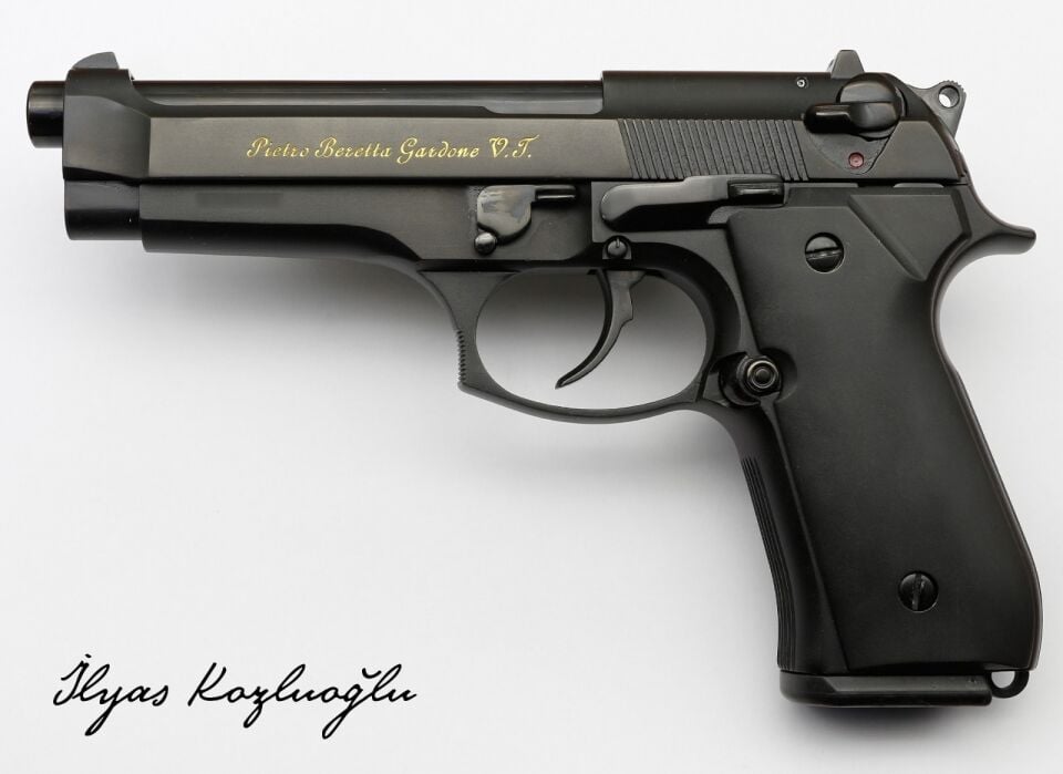 Beretta 92 FS - Mat Siyah Krom Kaplama - Yaldızlı Yazı