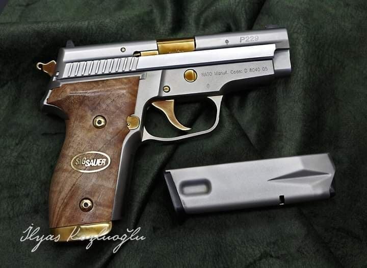 Sig Sauer P226 - Açık Füme Titanyum Kaplama