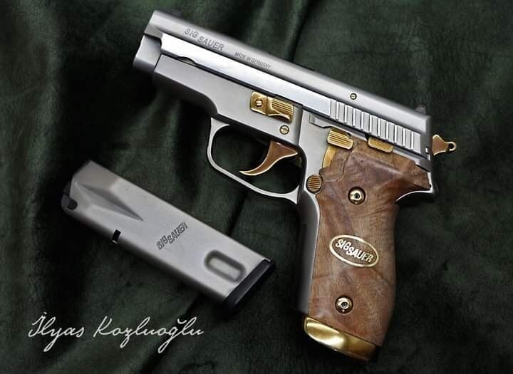 Sig Sauer P226 - Açık Füme Titanyum Kaplama