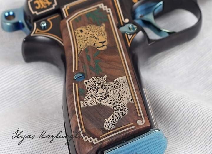 Browning - Çerçeve Hat Desenli Özel Gravür Tasarımı