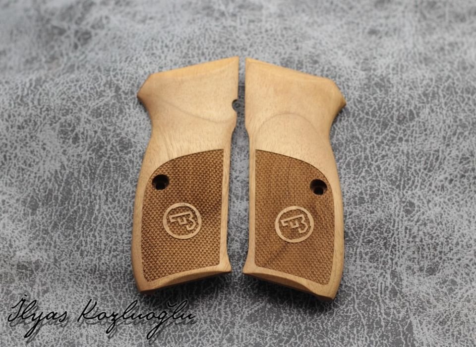Cz 75-85b Yarım Baklava Desen Logosuz Ceviz Kabza